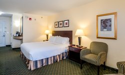  - Holiday Inn Conference Center Marshfield