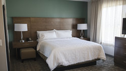  - Staybridge Suites Auburn Hills - I-75, Exit 78