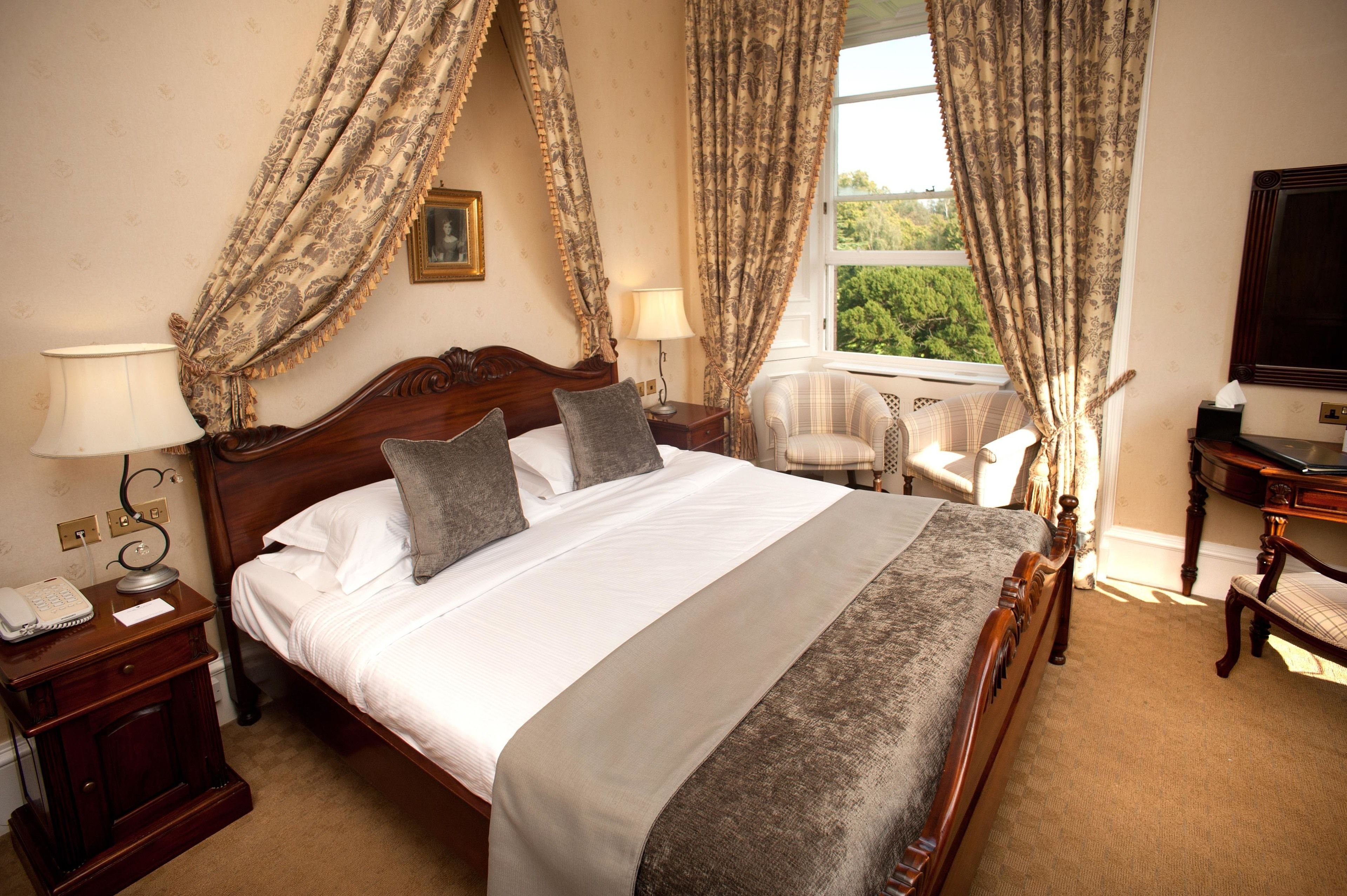 Dalhousie Castle-guestroom-Themed Bedroom.jpg