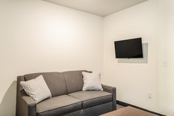  - Cobblestone Hotel & Suites Newport