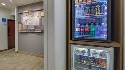  - Holiday Inn Express & Suites Northville - I-96 & I-275, Exit 167