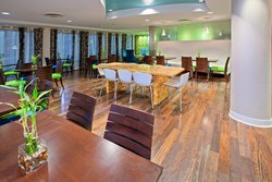  - Holiday Inn Express Fishers - I-69, Exit 203