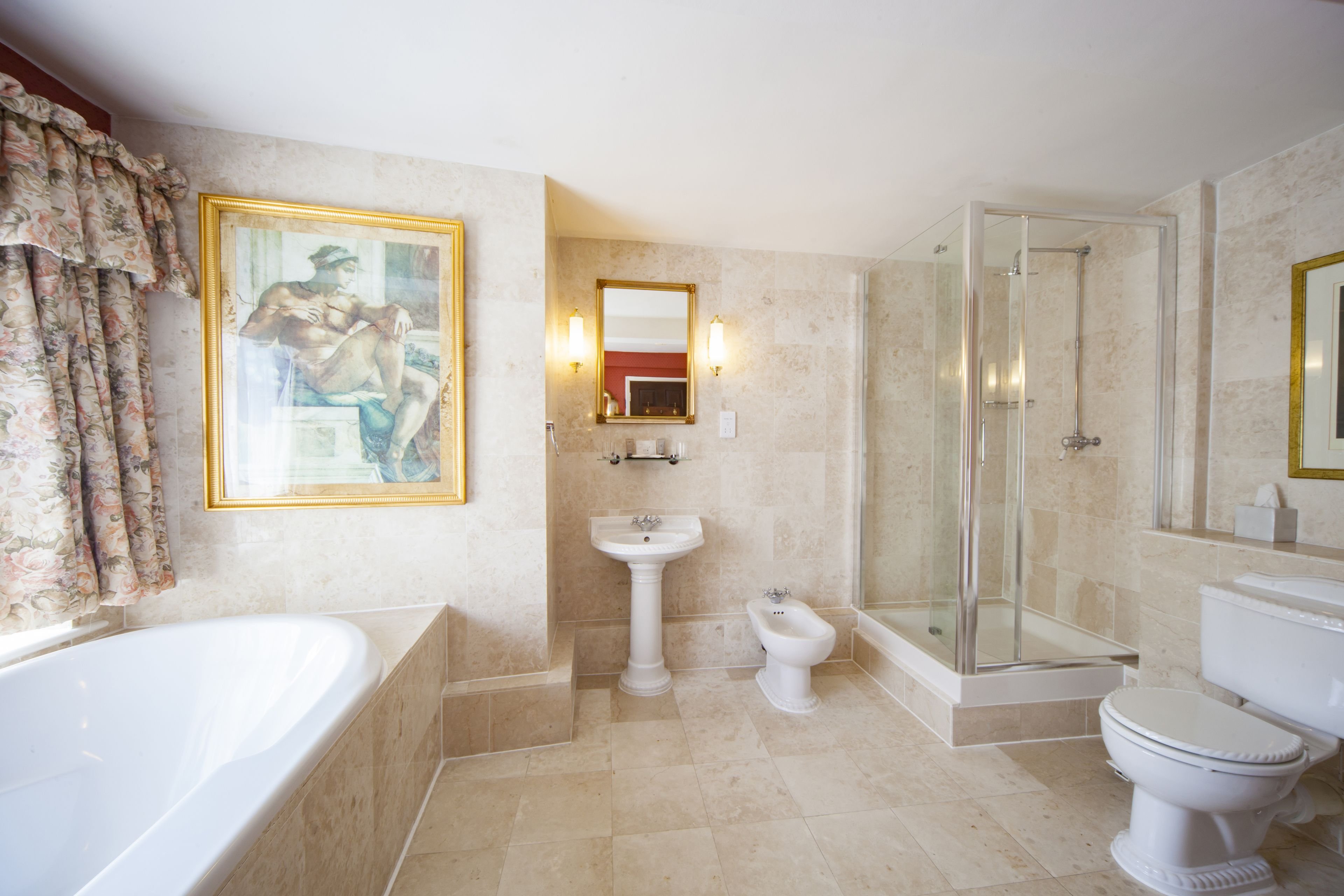 THE HOLT HOTEL-guestroom-The Blenheim Suite Bathroom.jpg