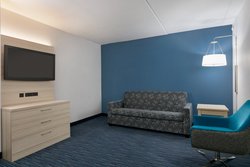 - Holiday Inn Express & Suites Norfolk