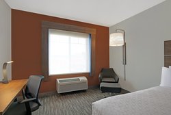  - Holiday Inn Express & Suites Newport