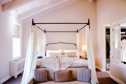 - Hotel Yountville