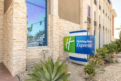  - Holiday Inn Express West Anaheim