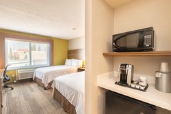  - Holiday Inn Express West Anaheim