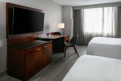  - Marriott Hotel West Des Moines - I-80, Exit 121