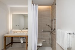  - Element Hotel Bend