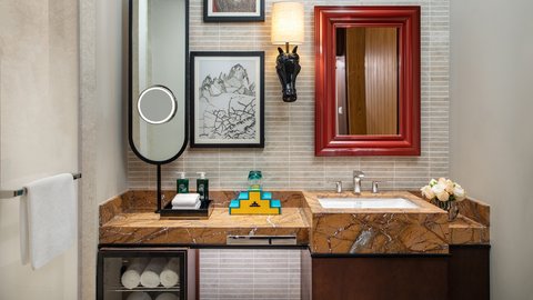 HOTEL INDIGO DIQING MOONLIGHT CITY - Photo 29