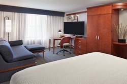  - Courtyard by Marriott Hotel St Jacobs Waterloo