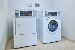  - Courtyard by Marriott Hotel Highland Park