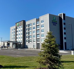  - Holiday Inn Express & Suites Aurora