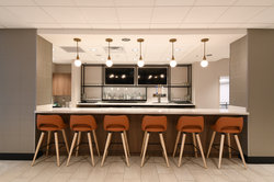  - Holiday Inn Conference Center Fredericksburg - I-95, Exit 133