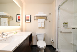 - Holiday Inn Conference Center Fredericksburg - I-95, Exit 133