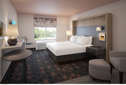  - Holiday Inn Airport North Indianapolis - I-74 & I-465, Exit 11