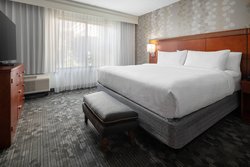  - Courtyard by Marriott Hotel Larkspur