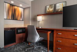  - Courtyard by Marriott Hotel Larkspur