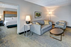  - Holiday Inn East Windsor - I-95, Exit 8