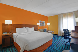  - Fairfield Inn by Marriott Wallingford - I-91, Exit 15