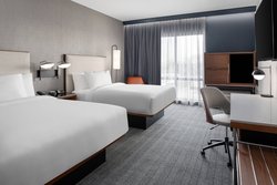  - Courtyard by Marriott Hotel Downtown Lansing - I-496, Exit 7
