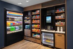  - Courtyard by Marriott Hotel Downtown Lansing - I-496, Exit 7