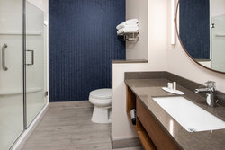  - Fairfield Inn & Suites by Marriott Los Alamitos