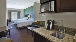  - Holiday Inn Express & Suites Saginaw - I-675, Exit 6