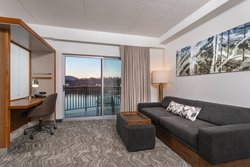  - SpringHill Suites by Marriott Downtown Chattanooga