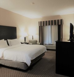  - Holiday Inn Express & Suites Plymouth
