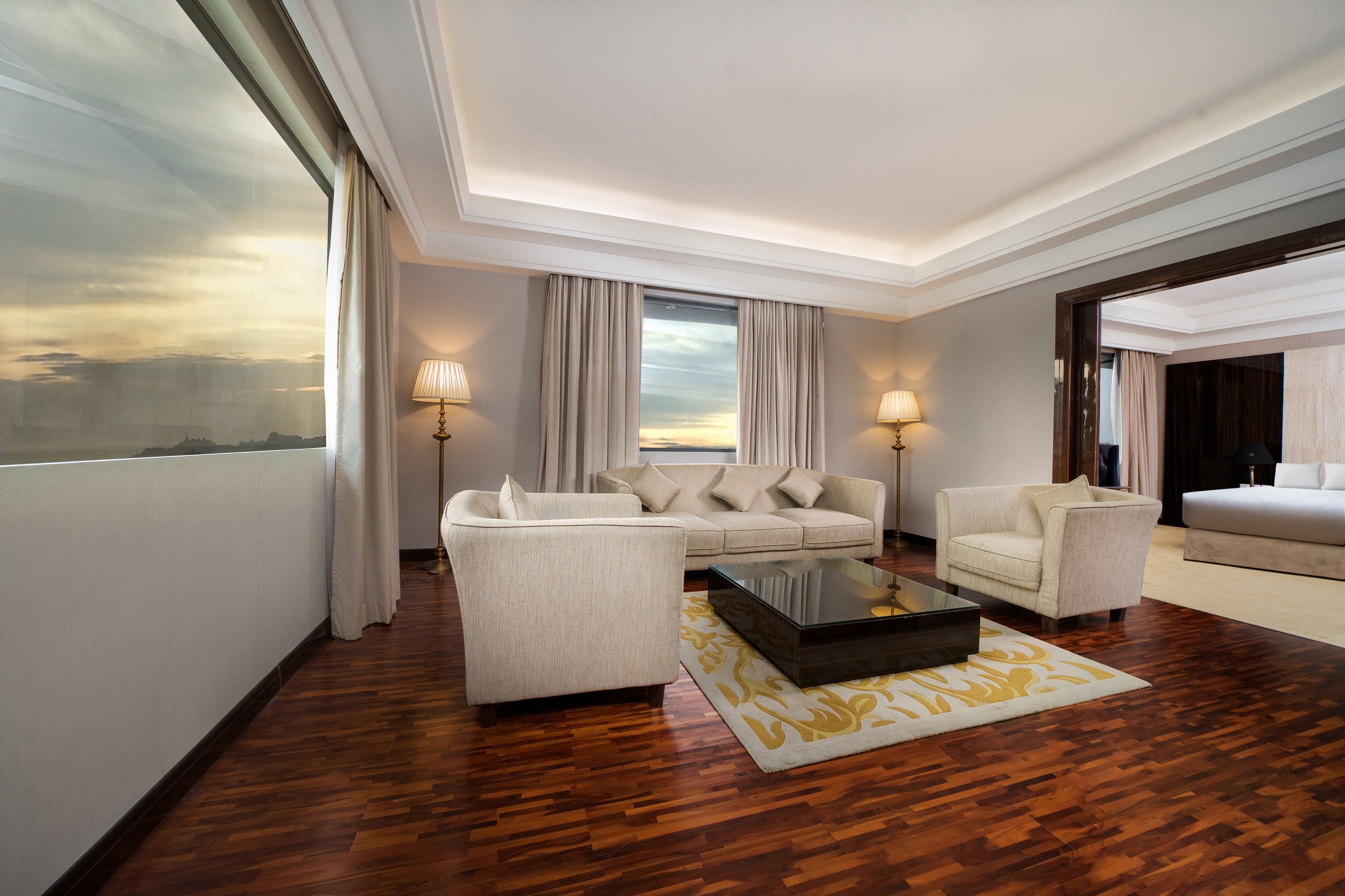 Swiss-Belhotel Harbour Bay-guestroom-President Suite.jpg