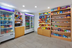  - Holiday Inn Express Warren