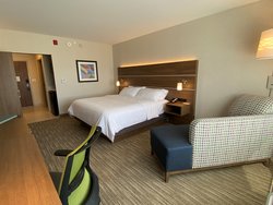  - Holiday Inn Express & Suites Aurora