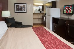  - Red Roof Inn Ardmore - I-35, Exit 33