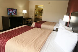  - Red Roof Inn & Suites Cave City - I-65, Exit 53