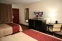  - Red Roof Inn & Suites Cave City - I-65, Exit 53