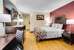  - Red Roof Inn Forsyth - I-75, Exit 186