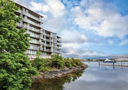  - WorldMark Victoria James Bay Hotel