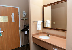  - Cobblestone Inn & Suites Denison