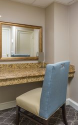  - Club Wyndham Avenue Plaza Resort New Orleans