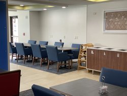  - Holiday Inn Express & Suites Blount Island