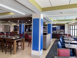  - Holiday Inn Express & Suites Blount Island