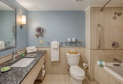  - Club Wyndham Inn on Long Wharf Newport