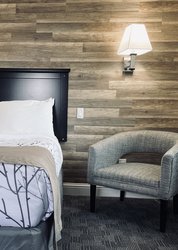  - Salida Inn & Monarch Suites