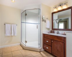  - Club Wyndham Oceanside Pier Resort - I-5, Exit 53