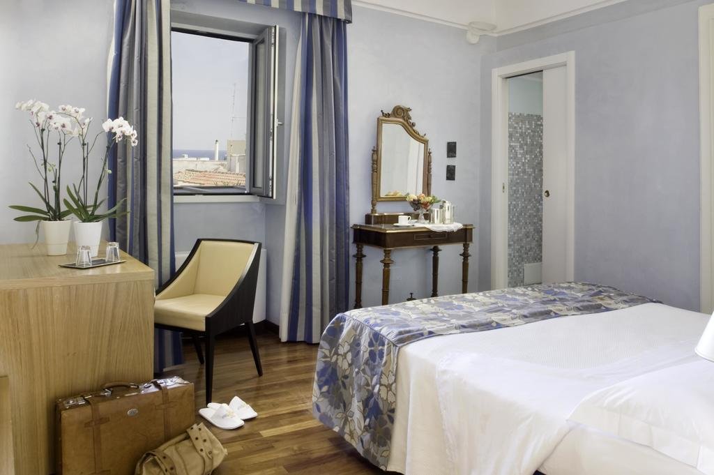 HOTEL PALAZZO PAPALEO - OTRANTO-guestroom-GUEST ROOM.jpg