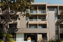  - Chamberlain Hotel West Hollywood
