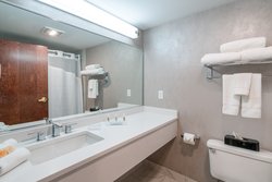  - Holiday Inn Wilmington