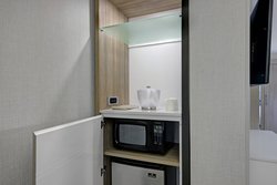  - SpringHill Suites by Marriott Palm Desert